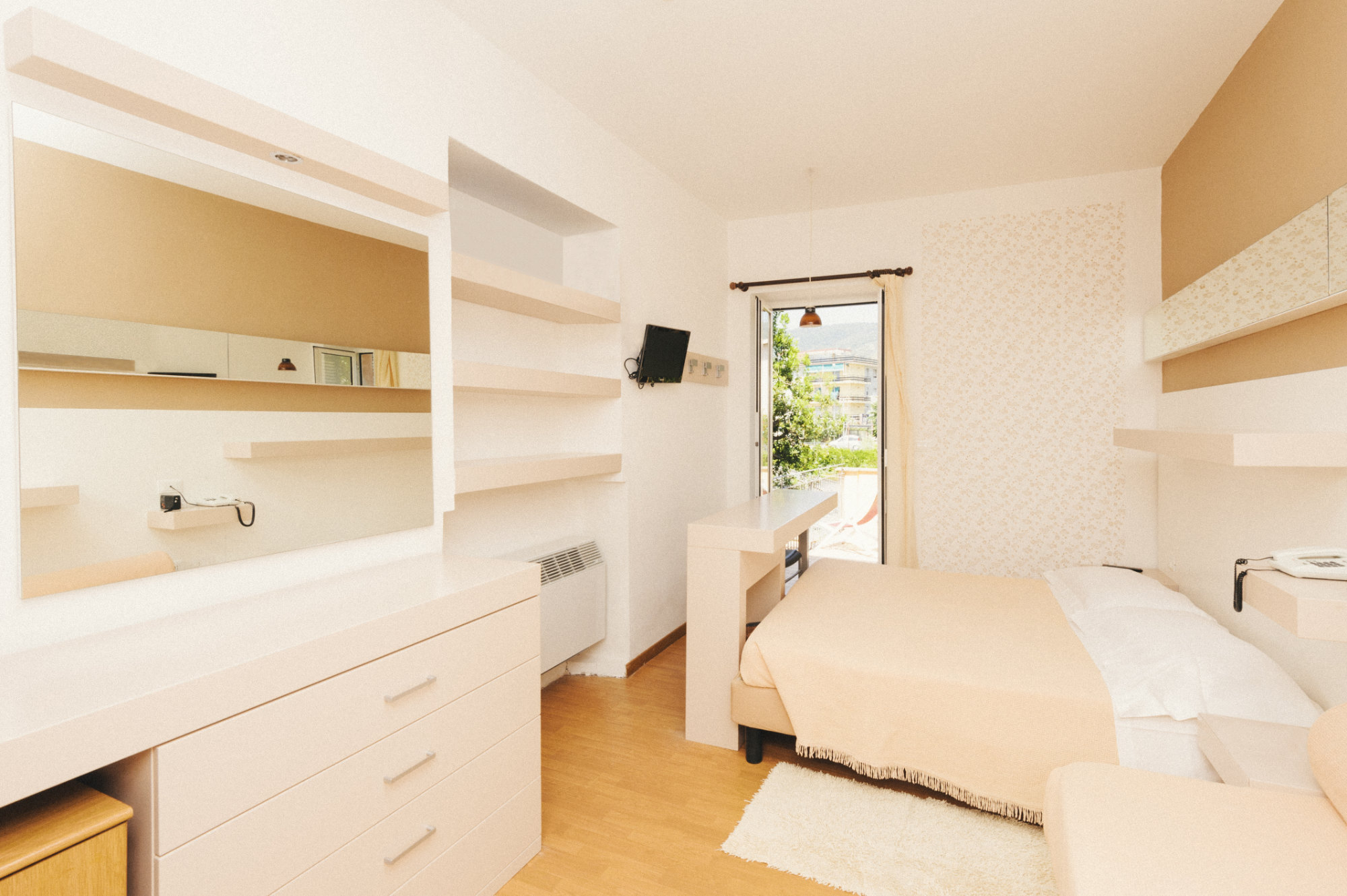 standard rooms with balcony Hotel Melograno Spotorno